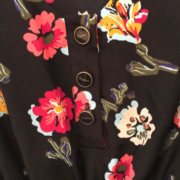 Women’s dress - Picture 2 of 4